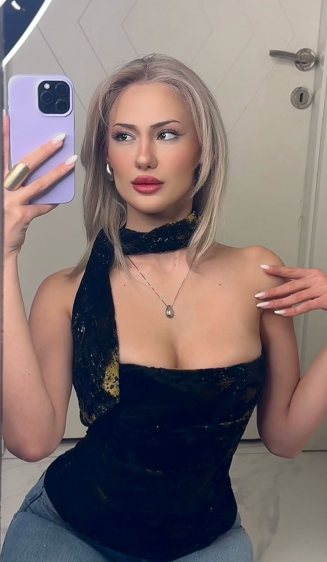Avanoğlu Hayat Dolu Partner Bayan Escort Çiğdem