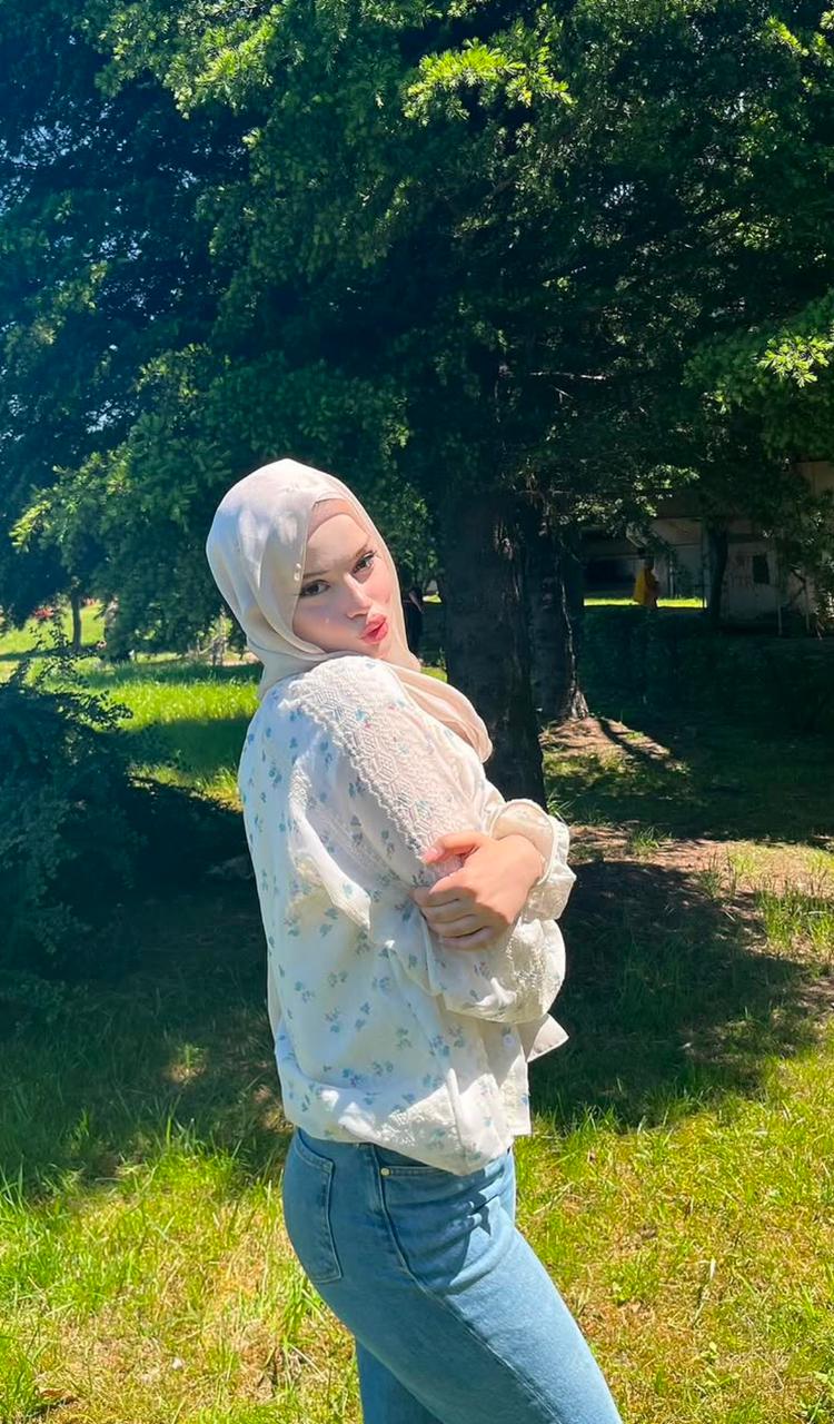 Kurancılı Sevgiye Doymuş Kadın Escort Bayan Melike